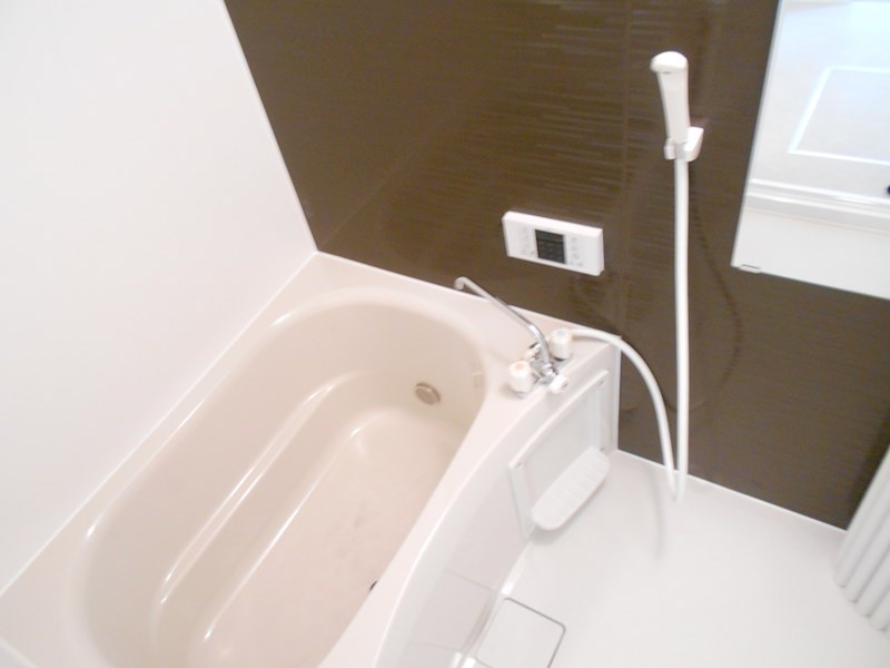 オリーブコート 風呂画像