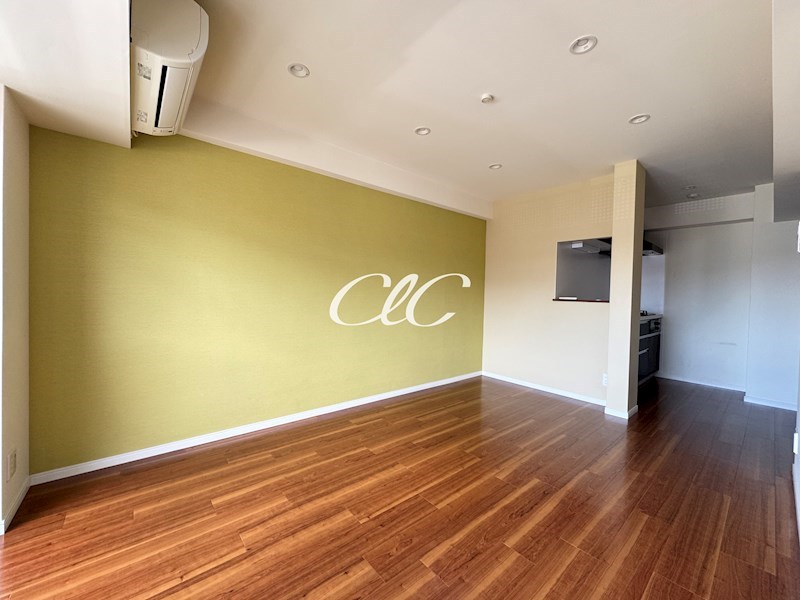 安田ビル リビング