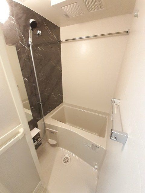 ル　コンフィーエ　サンカント 風呂画像