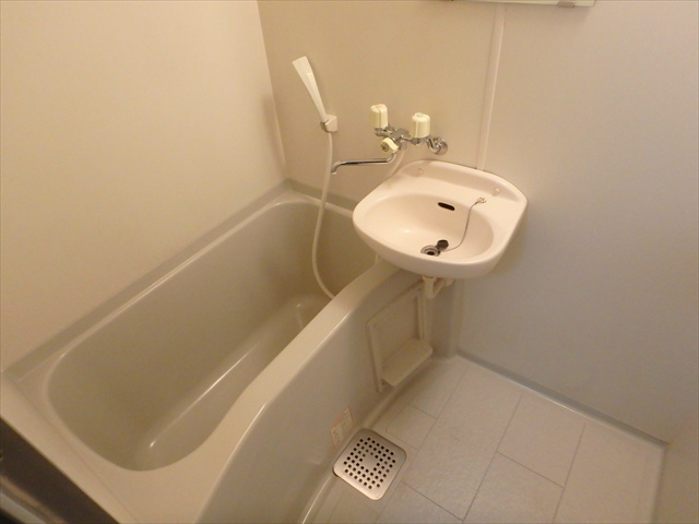 アムールサクライ 風呂画像