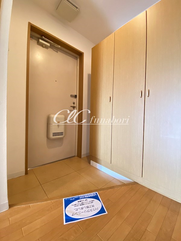 カトルセゾン 玄関