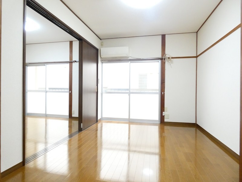 マルヨシハイツ リビング