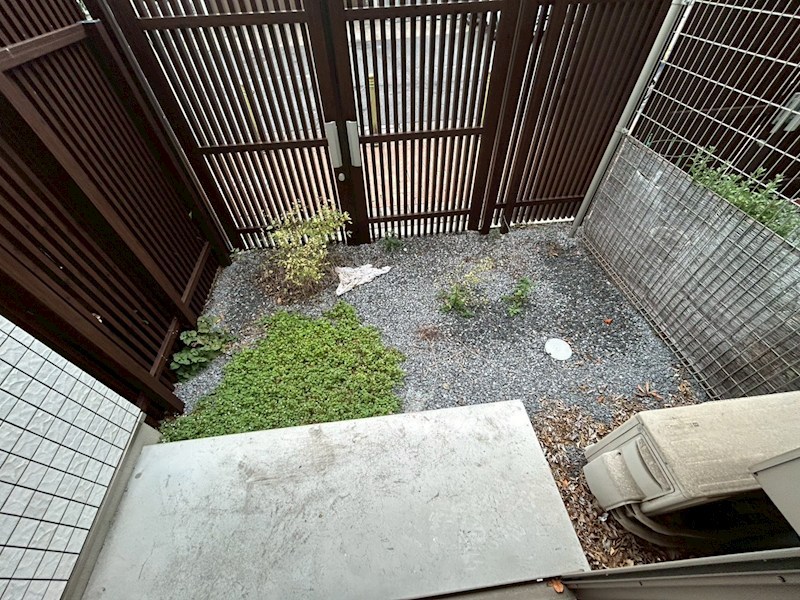 グルナディエ  ベランダ