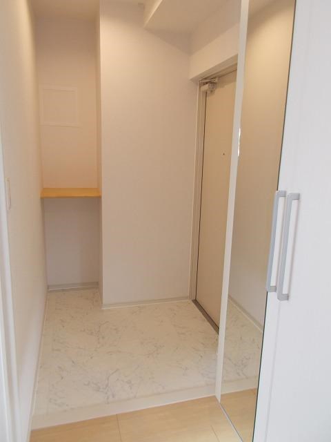 グラース　ビオラⅡ 玄関