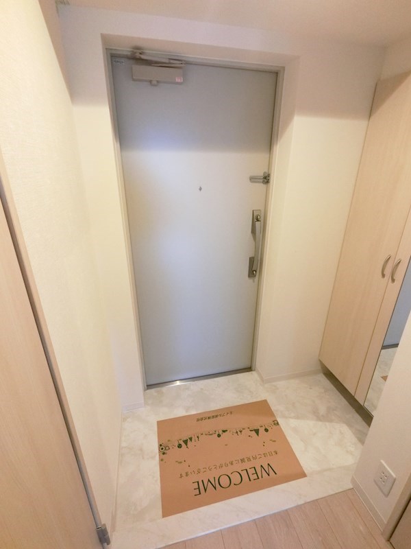 ヴァンテ四つ木 玄関