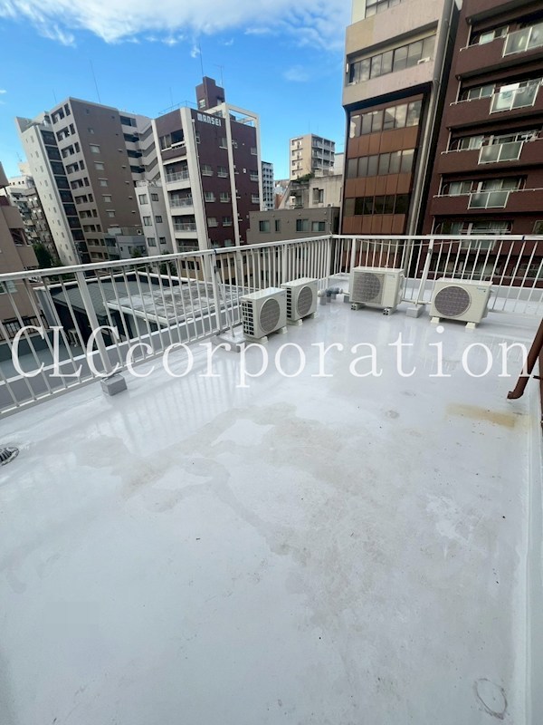 丸中ビル ベランダ