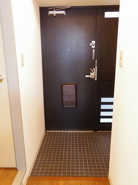 グリーンサイド   玄関