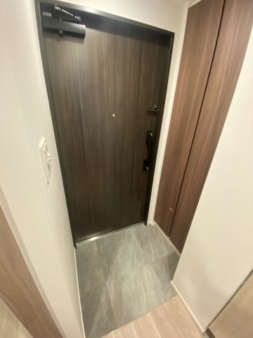 プラウドフラット月島アベニュー   玄関