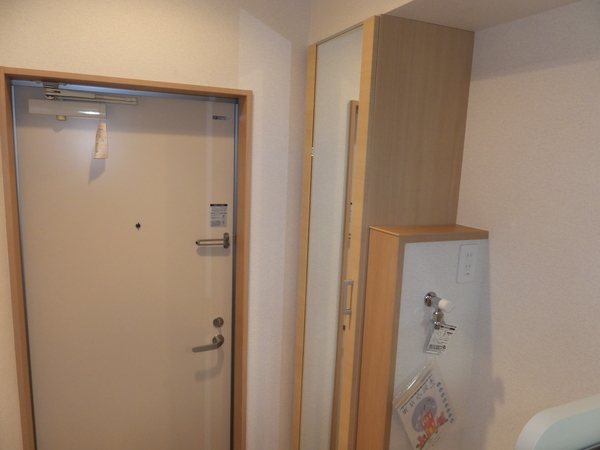 グリーンリーフ　レジデンス 玄関