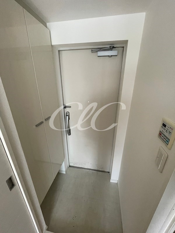 プリマヴェーラ北千住 玄関