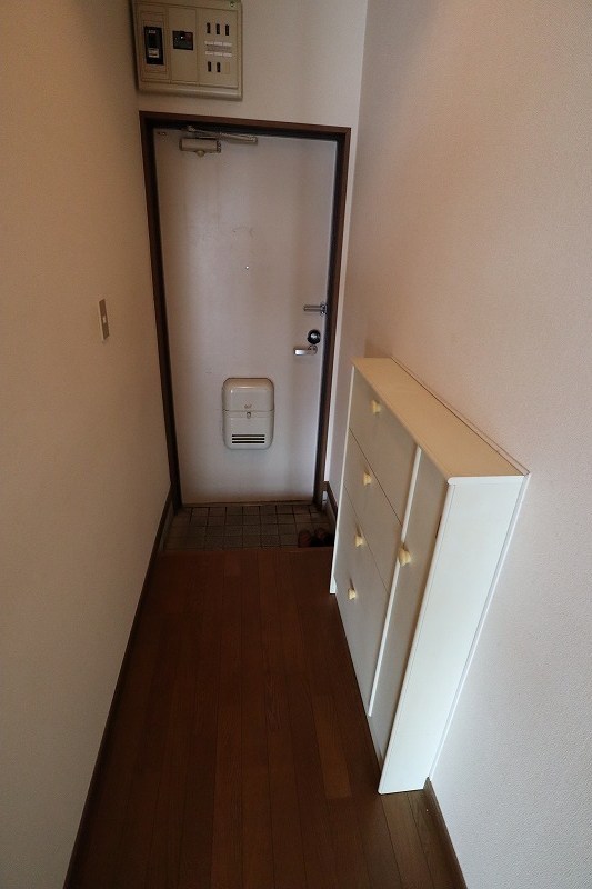 クリエイト 玄関