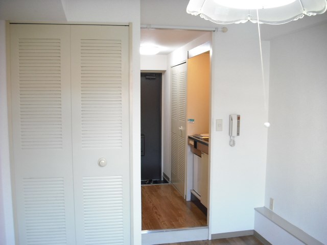 エビス西大島     リビング