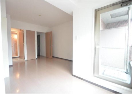 シャンブリーズ三越前  リビング