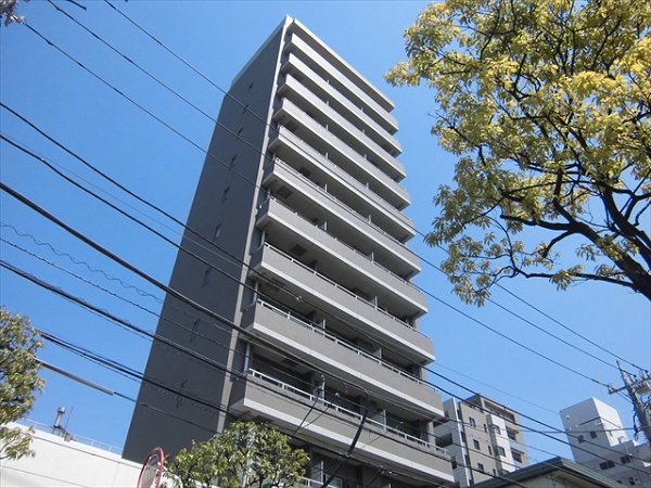 トランスパレント 301号室 外観