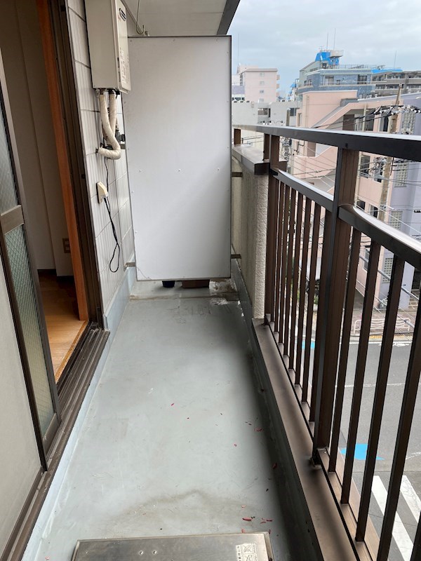 山田ビル ベランダ