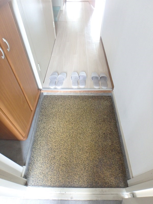 グランディ南行徳 玄関