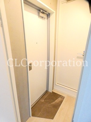 CITY WALK王子 玄関