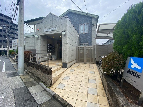 210アパートメントA 外観