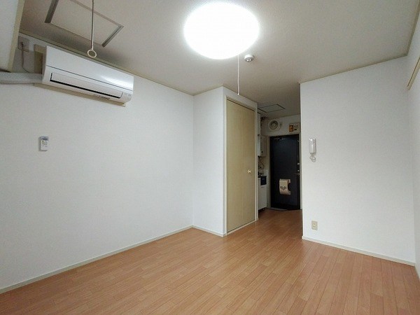 リバーサイド亀有 ベッドルーム