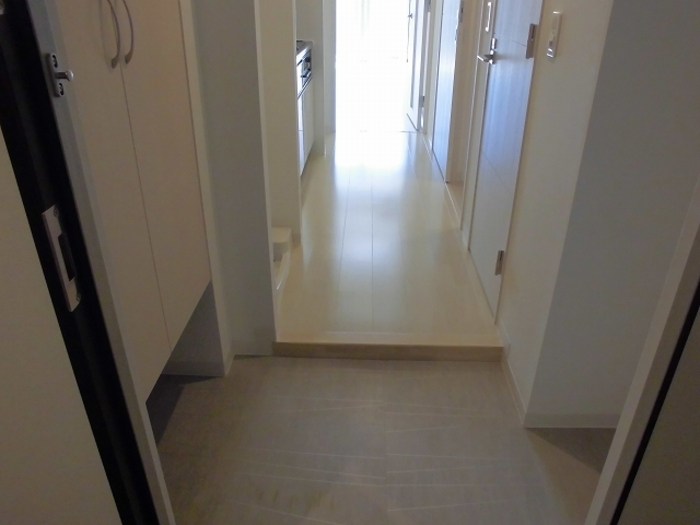 Rising Place Kameido 玄関