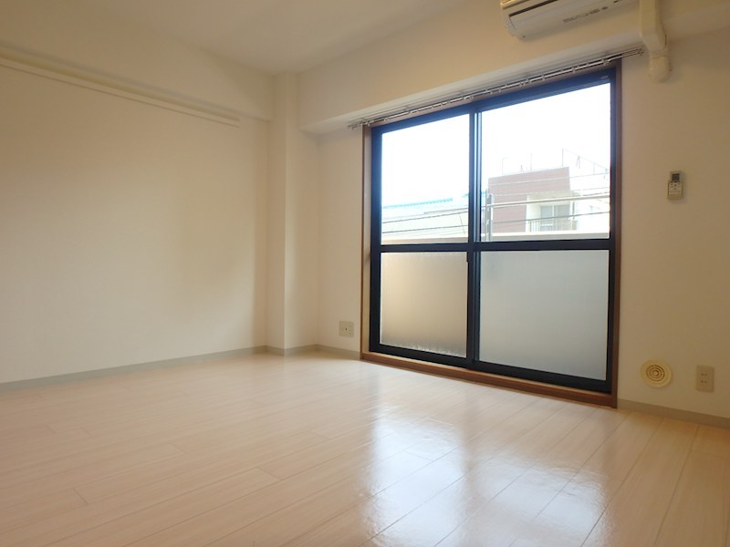 ＫＳキャトルセゾンⅢ ベッドルーム