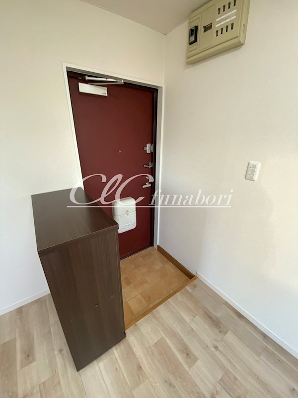 パールヒルズ 玄関