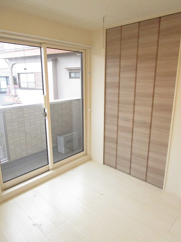 ルピナス  ベッドルーム