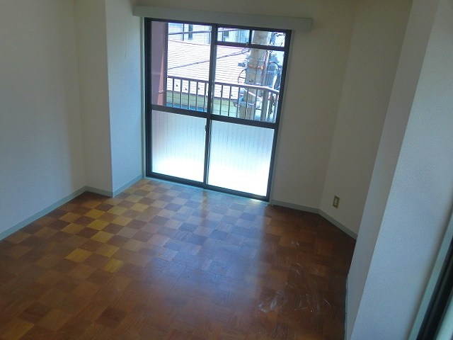 第六小崎ビル ベッドルーム