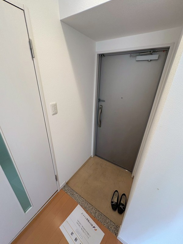 プライムアーバン千住 玄関
