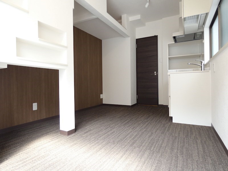 荒川1丁目貸家  リビング