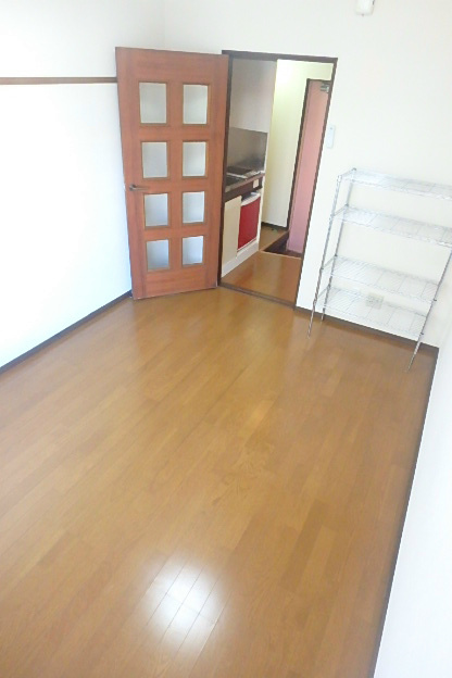 ハイムプリマヴェーラ　栗原 リビング