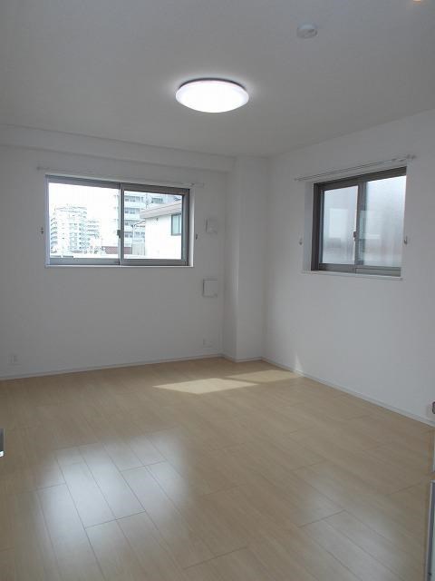 グラース　ビオラⅡ リビング