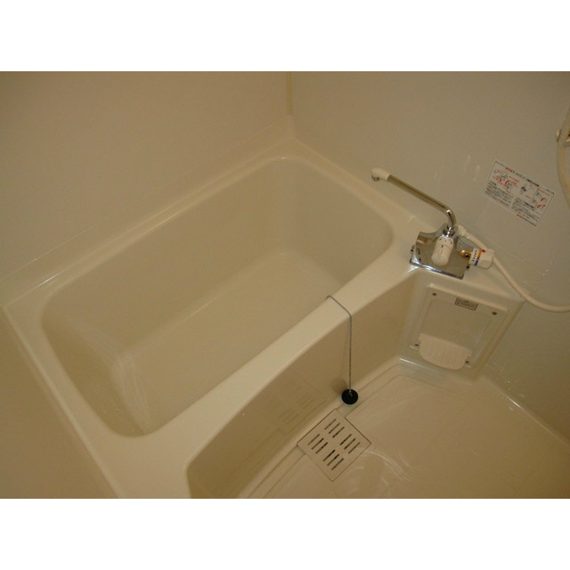 セレ西尾久 風呂画像