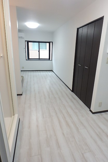 ワーハウス  ベッドルーム