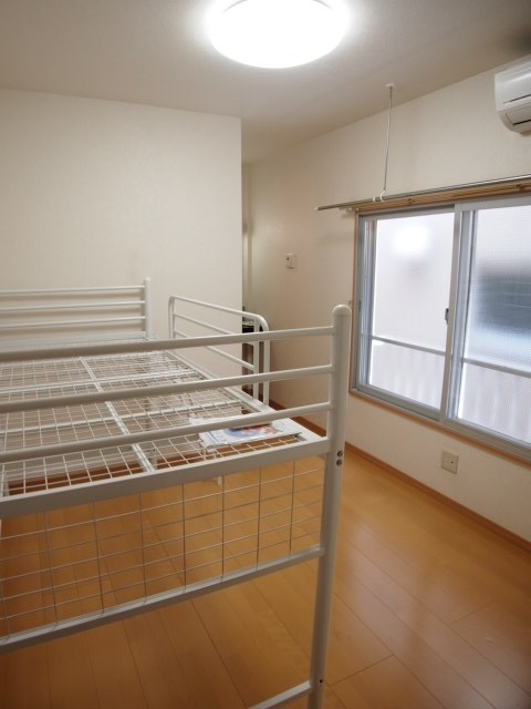 TKFA ベッドルーム