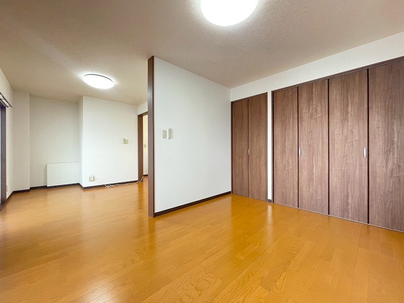 ひまわりマンション ベッドルーム