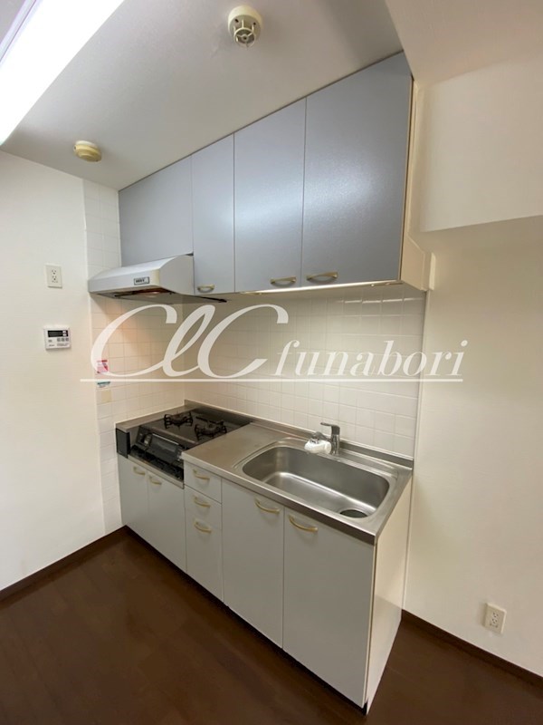 プワソンルージュ キッチン