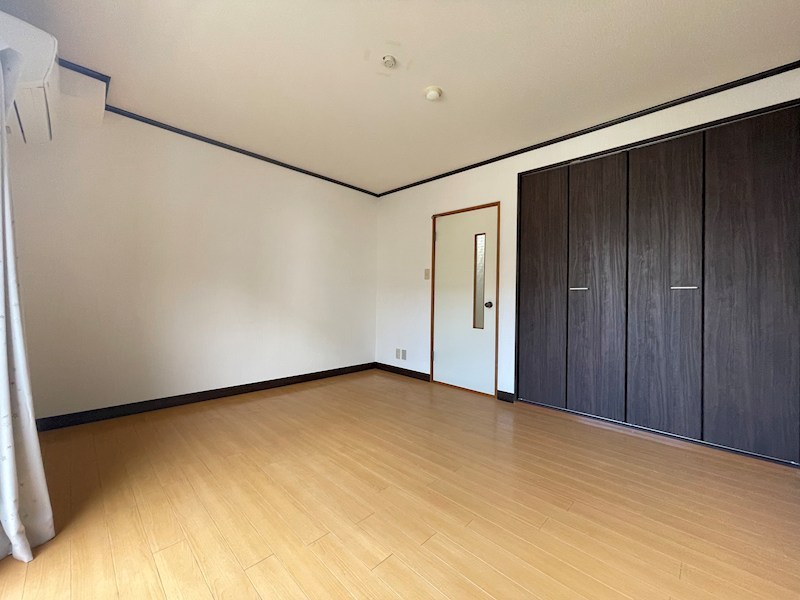 パレドゥユー ベッドルーム