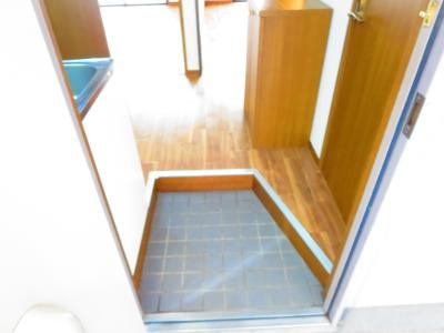 クロート第6 玄関