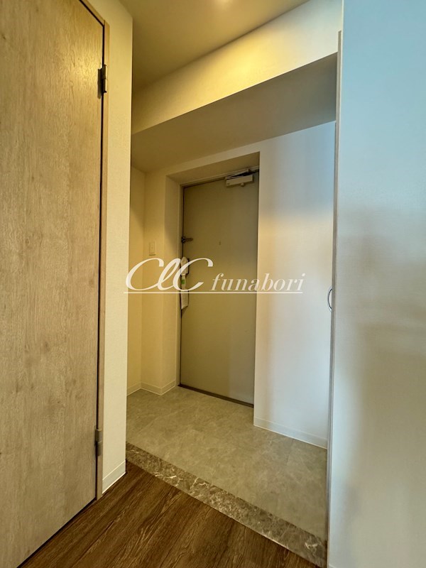 Horizon Residence 玄関