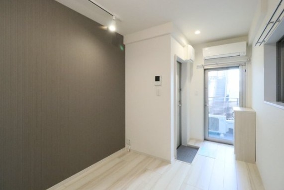 ラ・ルーチェ リビング