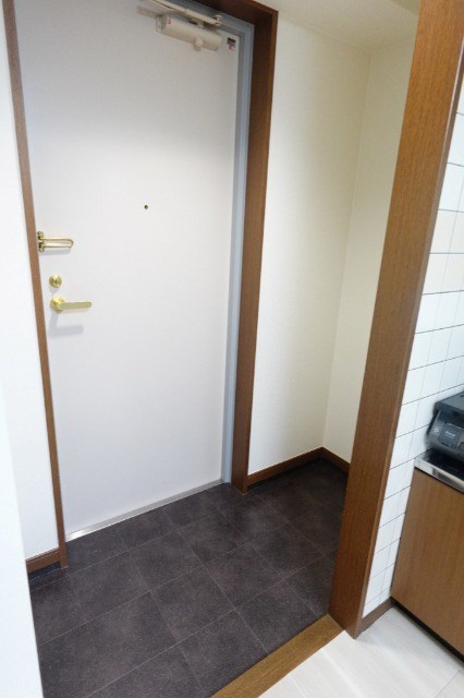 パルクレール日之出 玄関