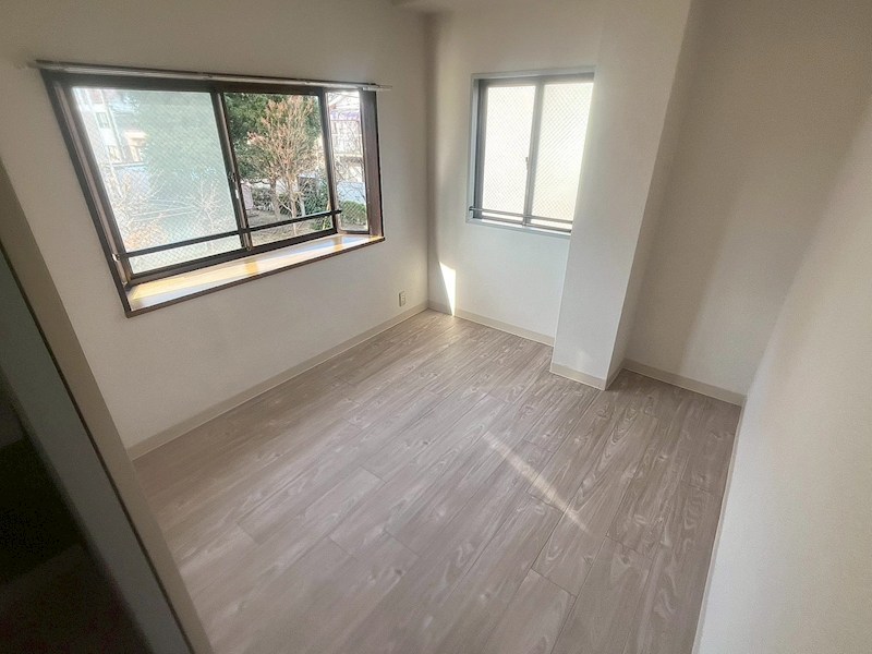 リバーシティー１ ベッドルーム