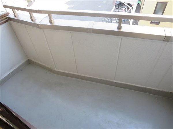 リバーシティー１ ベランダ