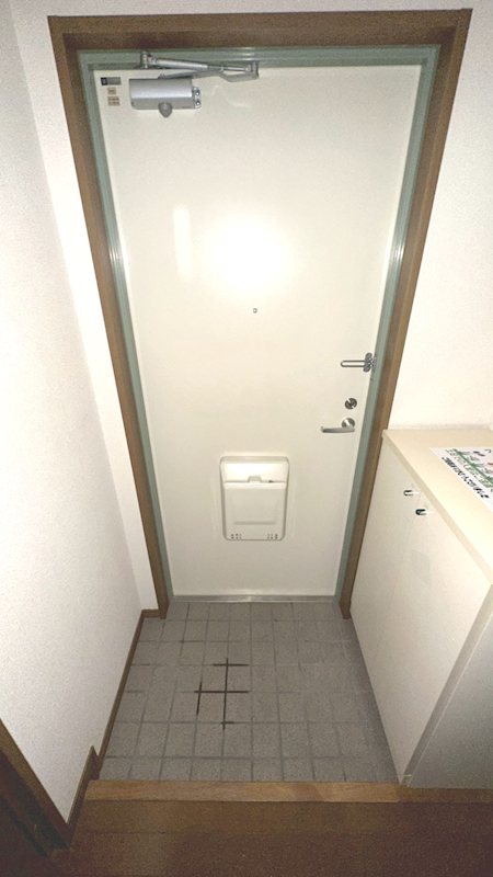 アルソス妙典 玄関