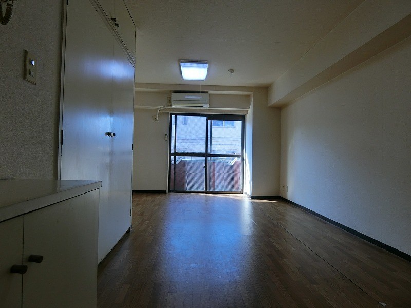 第2ビラ京松丸ビル リビング