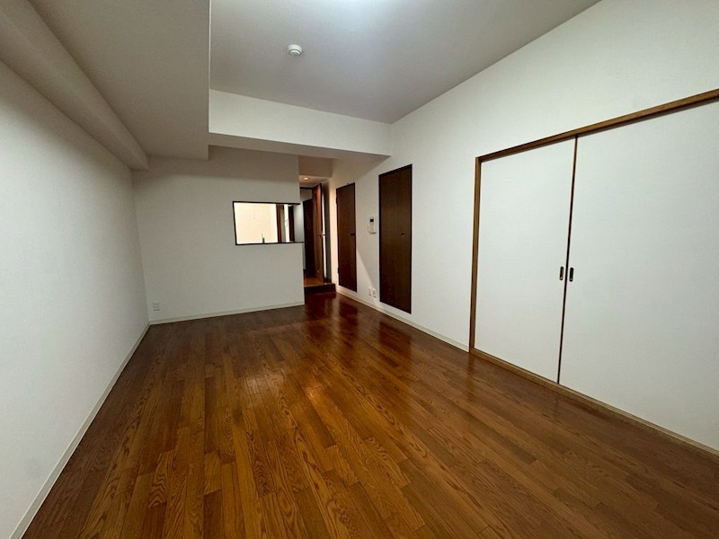 ロイヤルプラザ浅草 リビング