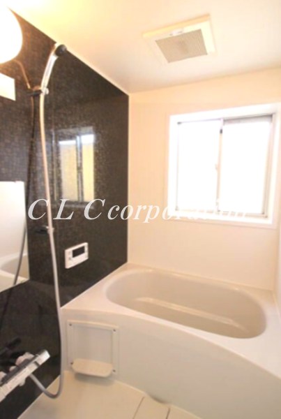 ヴィラ・リバーサイド 風呂画像