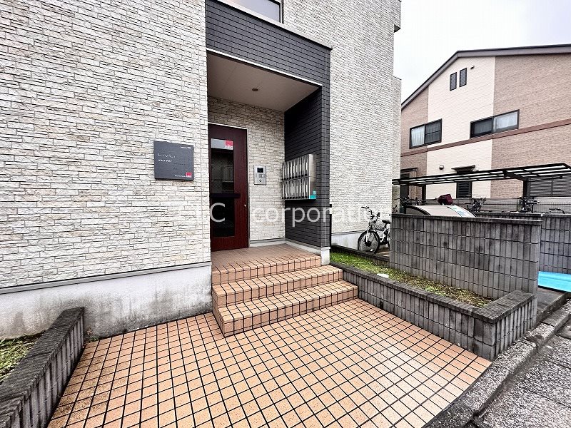 リブリ・アライ その他1