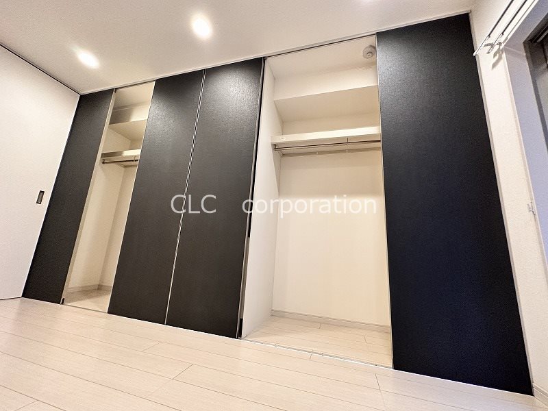 リブリ・アライ その他8